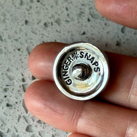 Blue Green Iridescent Ginger Snap Round Pendant Charm Bracelet Necklace - Picture 4 of 4